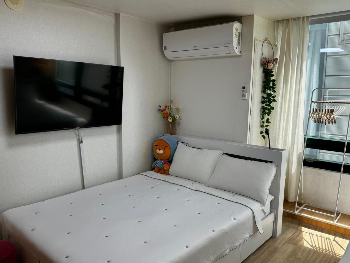 If House Hongdae Apartment Сеул Екстериор снимка